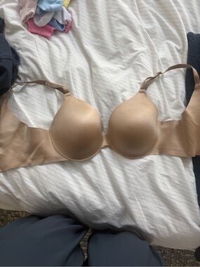 Soma Vanishing Back Bra 34D